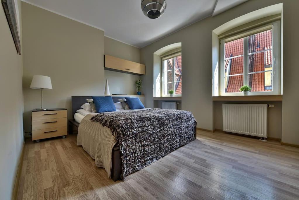 Argentis Wiezienna Apartment Wroclaw Luaran gambar